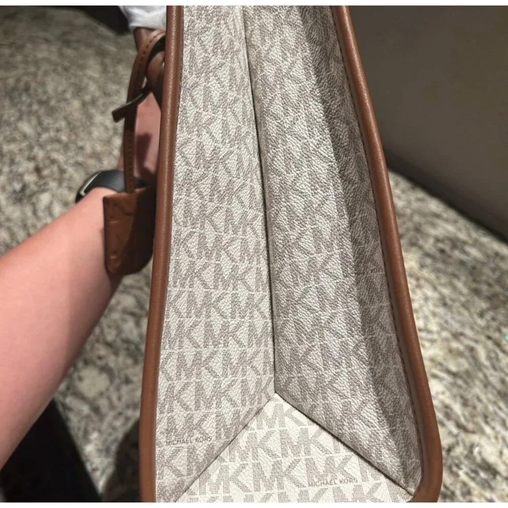 Michael Kors Tote - Picture 4 of 12